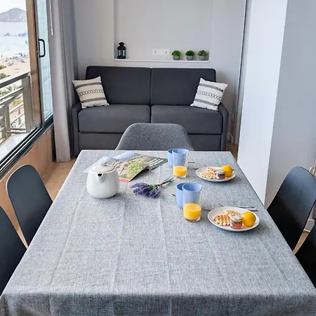 Jazmines Sea Front *