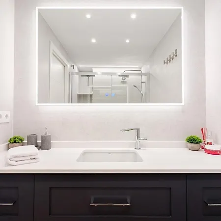 Jazmines Sea Front *